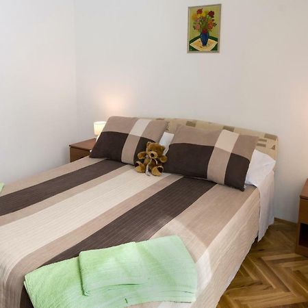 Breki Apartman Подстрана Екстериор снимка
