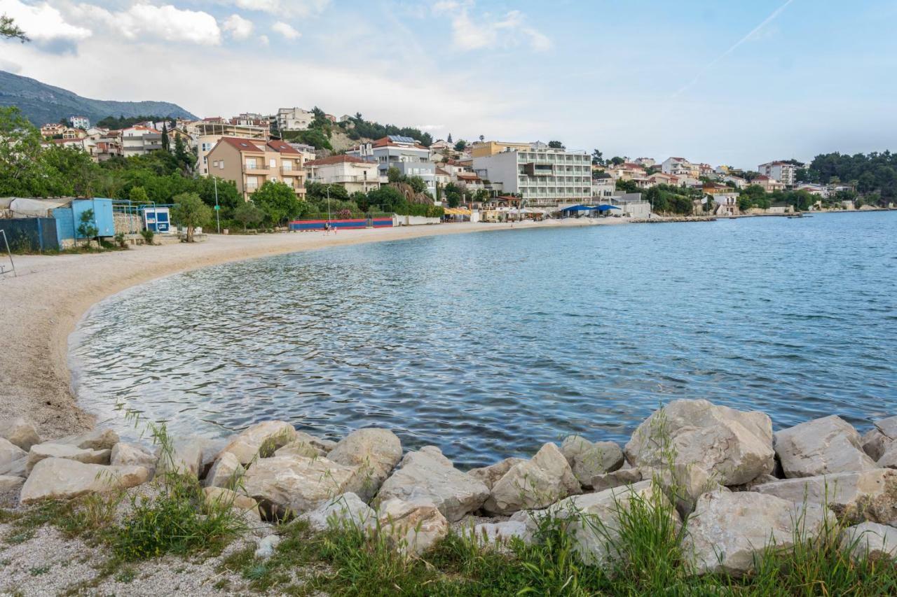 Breki Apartman Подстрана Екстериор снимка